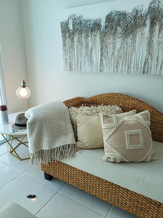 Le'Oasis Villa Juncos