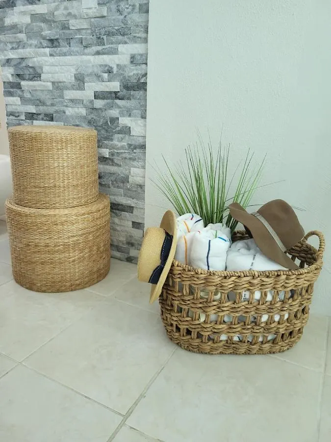 Le'Oasis Villa Juncos