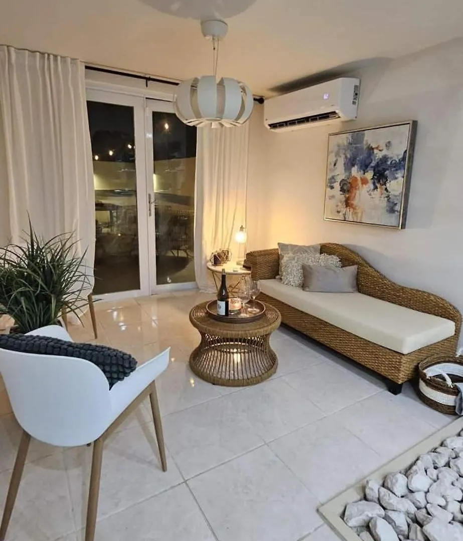 Le'Oasis Villa Juncos